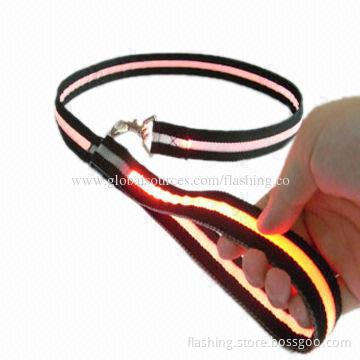 Hot Selling Top Quality Waterproof Dogs Leash with 2pcs Replaceable CR2025 Battery